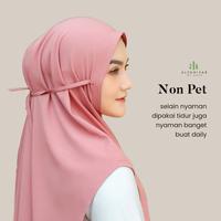 Gambar ALYAHIJAB - Zahira Khimar | Tersedia Size S | Sahara Gerogette | Stretch & Tidak Kaku - Beige dari ALYAHIJABBYNAJA_NEW Kab. Demak 3 Tokopedia