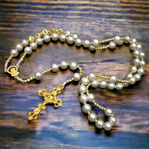 Rosario Custom Nama Mutiara Sintetis Golden 8mm
