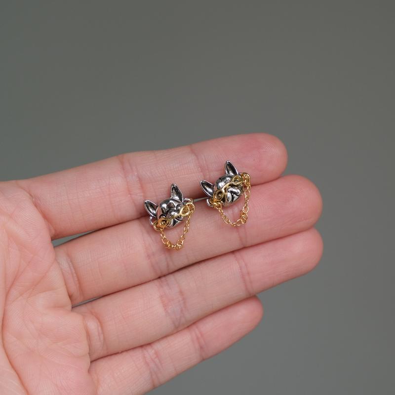 FRENCHIE STUD EARRINGS / ANTING 2