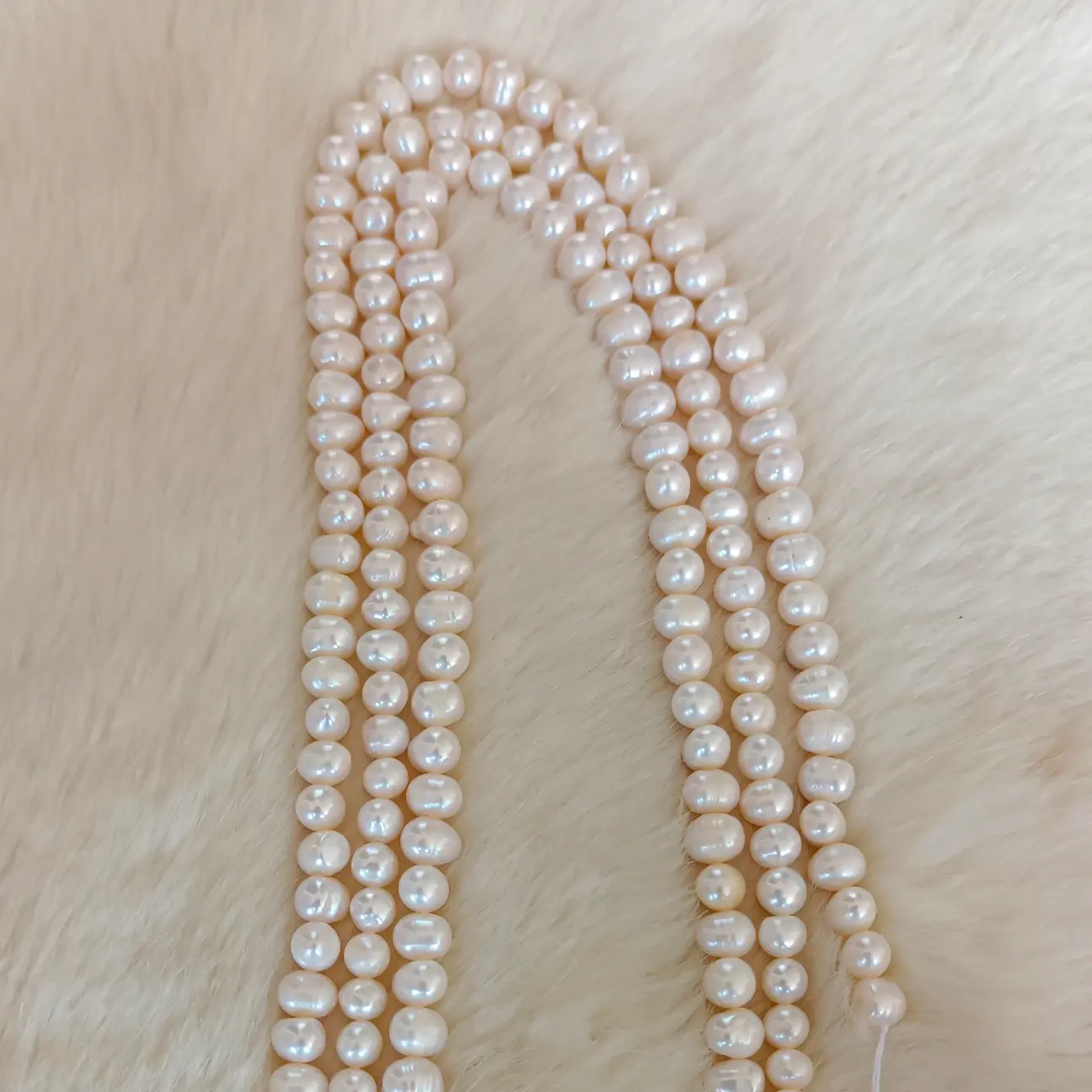 String Mutiara air tawar putih ukuran 7-8