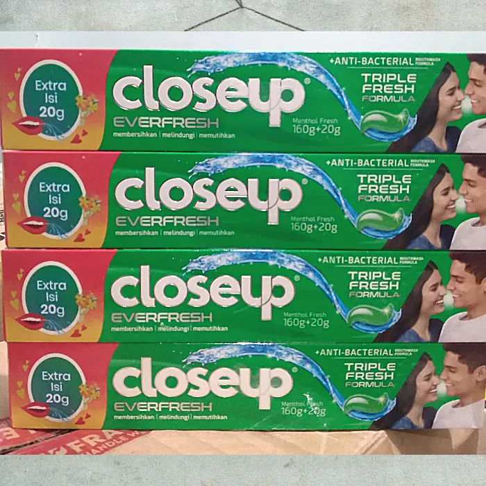 Close Up Everfres 160g + 20g