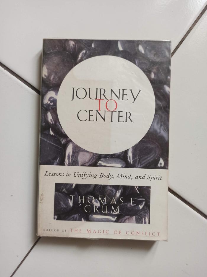 Gambar Journey To Center : Lessons in Unifying Body, Mind, and Spirit dari Toko Buku Bekas Aksiku Kota Administrasi Jakarta Timur Tokopedia