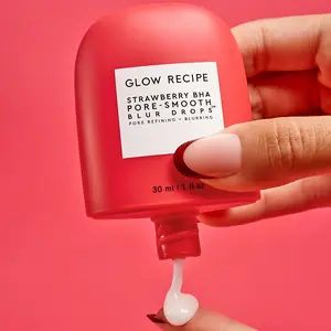 GLOW RECIPE Strawberry BHA Pore-Smooth Blur Drops