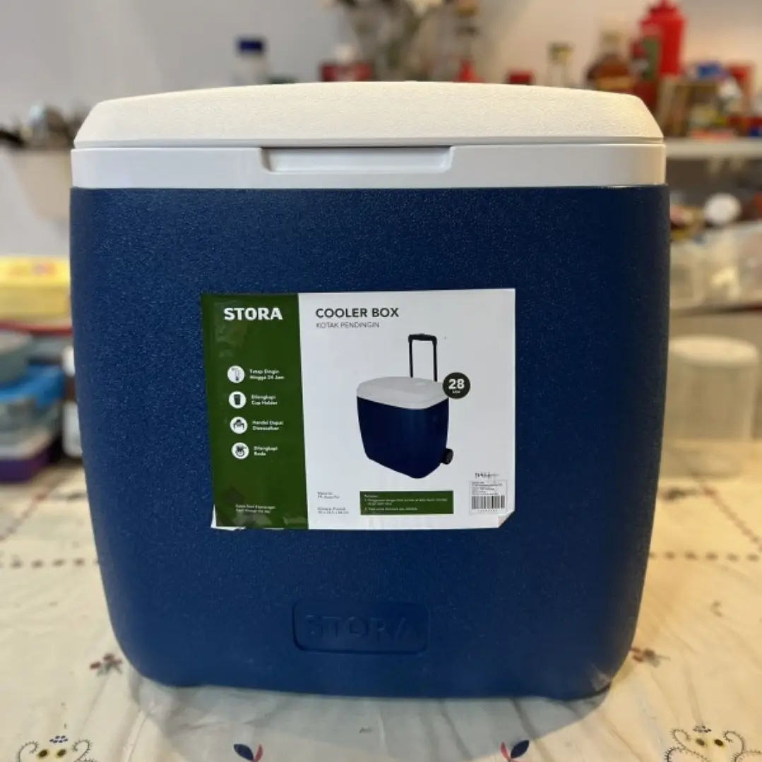 STORA COOLER BOX 28 LITER DENGAN RODA
