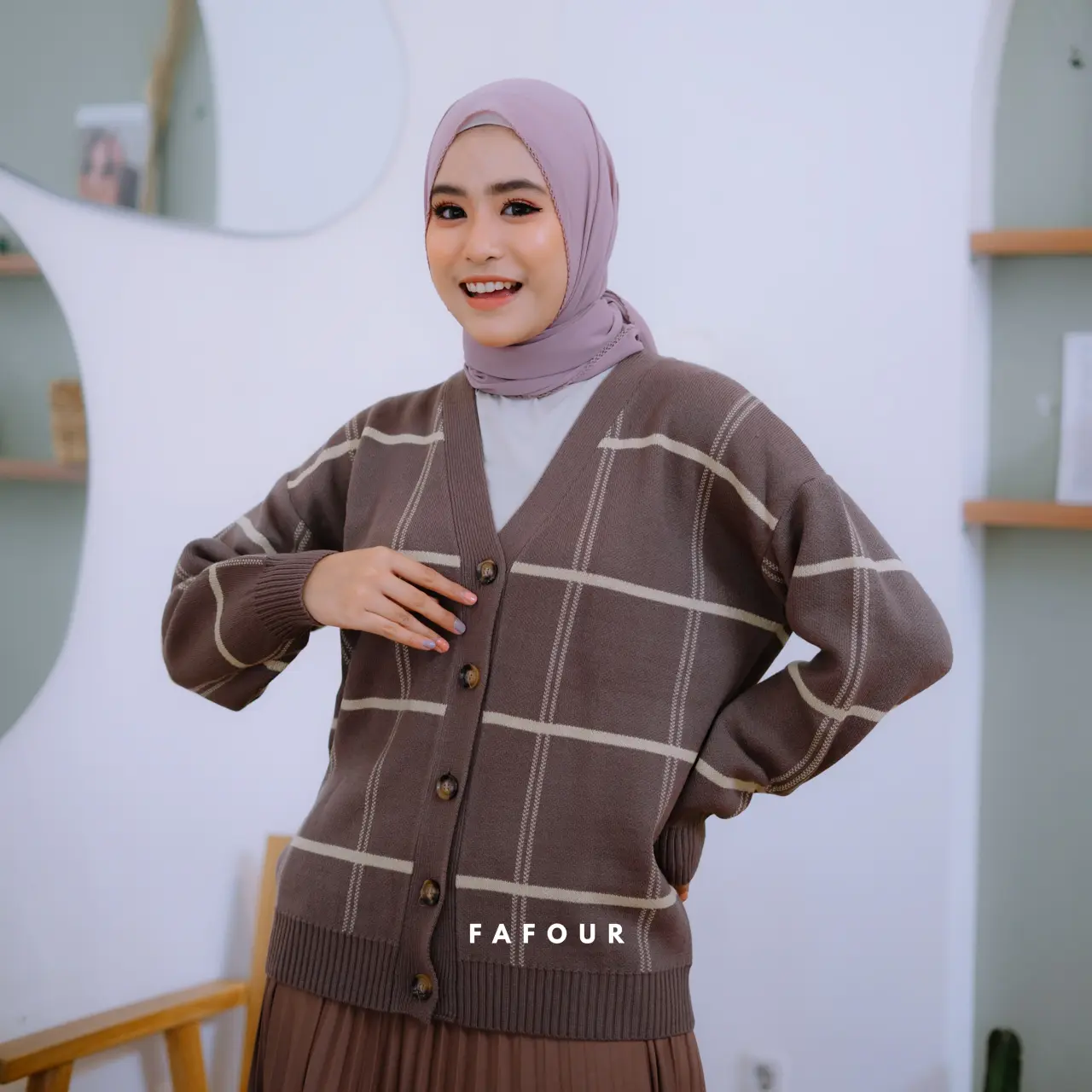 Kardigan Rajut Wanita Marissa Motif Kotak
