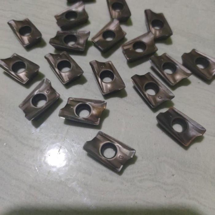 Insert AXMT 1235 Bekas Pahat Milling AXMT 12 35 Mata AXMT12 Seken foto 1