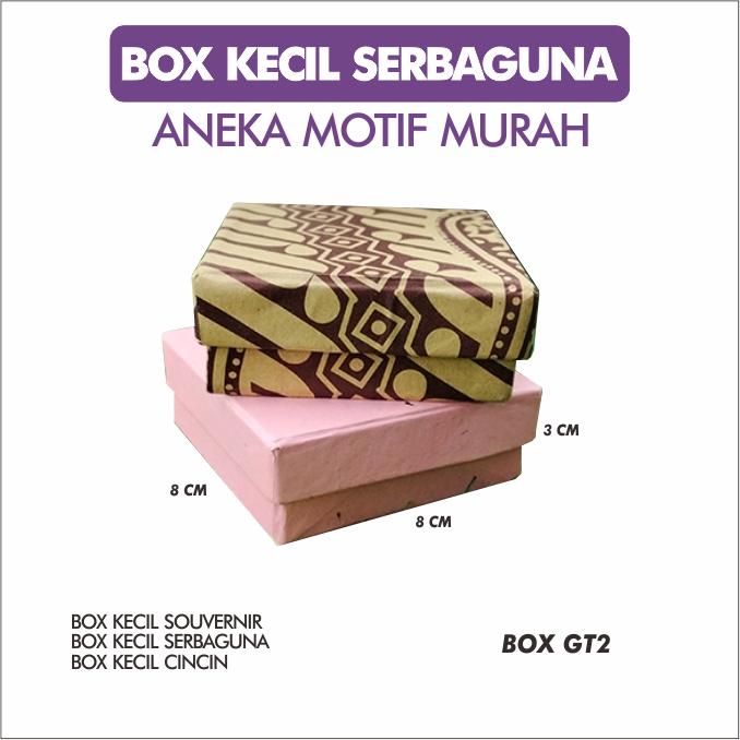 Gambar Kotak Hadiah Kecil Karton Tebal Kado Ulang Tahun Motif 8 x 8 x 3 dari Rahmah Tas Kertas dan Kemasan Kab. Sleman Tokopedia