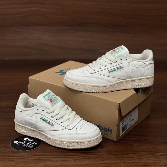 Jual Reebok club c85 vintage white - 37 - Kota Bandung ...