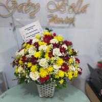 Gambar Bunga Meja vas rangkaian bunga mawar pink bunga ultah pot bunga fresh meja dari Gaby Bella Florist Kota Administrasi Jakarta Selatan 3 Tokopedia