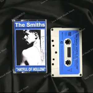 kaset the Smith album. .. ..