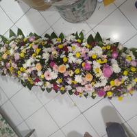 Gambar Bunga Tutup Peti Duka Cita Rangkaian Bunga Duka Bunga Kedukaan Bunga Salib Bunga Krans Bunga Mawar Putih dari Gaby Bella Florist Kota Administrasi Jakarta Selatan 5 Tokopedia