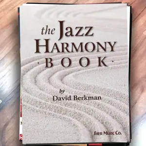 Buku Partitur Piano - The Jazz Harmony Book - Free Audio Tracks