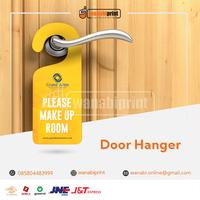 Gambar Door Hanger Sign Custom PVC Distrub Not Do Gantungan Pintu Kamar Hotel - 2 muka dari Wanabiprint Digital Printing Kota Salatiga 2 Tokopedia