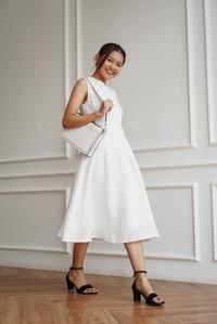 Gambar Love, Bonito - Dress Wanita - Colbie Pleated Button Dress - White dari Love, Bonito ID Kab. Bekasi 4 Tokopedia
