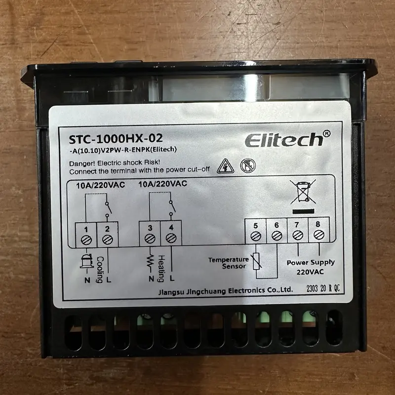 Digital Thermostat Elitech STC-1000 3