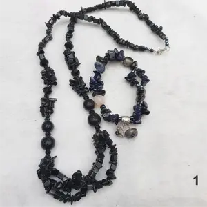 Satu set kalung kalimantan dan gelang batu kerikil 2