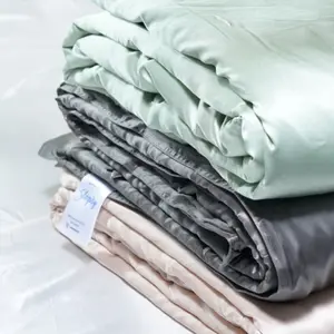 SLEEPRY SILK QUILT 250X210CM / Selimut 100% Mulberry Silk