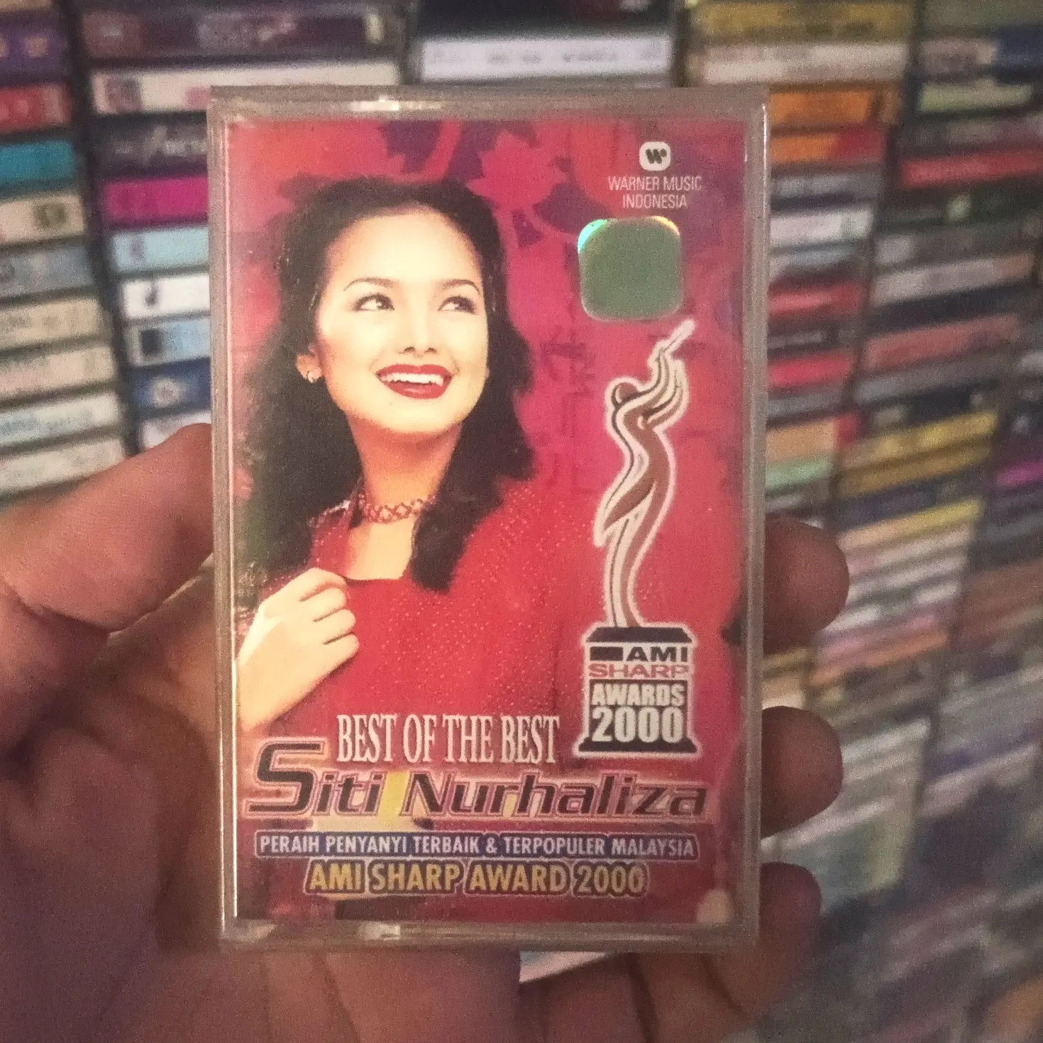 kaset pita SITI NURHALIZAH 'Best of The Best' kondisi SEGEL