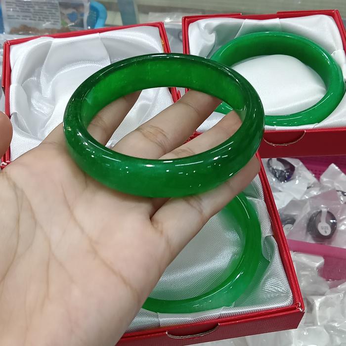 Gambar Gelang Batu Giok dari Pio Pio Online Store Kota Banjarbaru Tokopedia