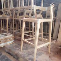 Gambar Kursi Bar Stool Tinggi Kayu Jati, Kursi Bar Minimalis Termurah - Non Finising dari Carvinery Kab. Jepara 4 Tokopedia