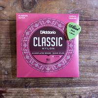 Gambar Senar Gitar Klasik Nylon Clear - Daddario Classic EJ27N- Free Pick dari debalisale Kota Denpasar 1 Tokopedia