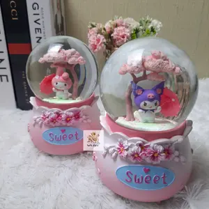 Kotak Musik Kuromi Bola Kristal Salju Snowball Cinnamoroll Waterball