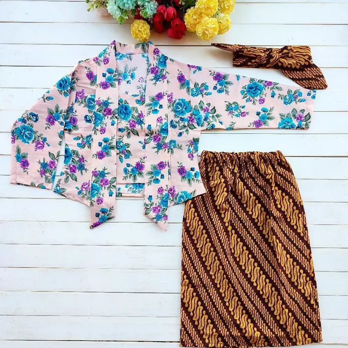 Gambar Kebaya Batik Panjang Anak | KEBAYA MOTIF PANJANG dari B BABYSTORE Kota Administrasi Jakarta Barat 4 Tokopedia