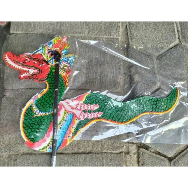 KERAJINAN WAYANG KULIT NAGA ULAR DEWA ANTABOGA UKURAN JUMBO 65x35 cm