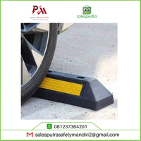 Gambar WHEEL COCK STOPPER RUBBER PENGGANJAL BAN MOBIL REFLEKTIVE KUNING 55 CM dari Putra safety mandiri 2 Kota Administrasi Jakarta Utara 2 Tokopedia