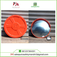 Gambar CONVEX MIRROR POLYCARBONATE OUTDOOR SAFETY LALU LINTAS DIAMETER 100CM dari Putra safety mandiri 2 Kota Administrasi Jakarta Utara 2 Tokopedia