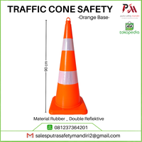 Gambar SAFETY TRAFFIC CONE RUBBER PEMBATAS JALAN KERUCUT TINGGI 70 75 CM dari Putra safety mandiri 2 Kota Administrasi Jakarta Utara 2 Tokopedia