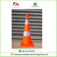 Gambar SAFETY TRAFFIC CONE RUBBER PEMBATAS JALAN KERUCUT TINGGI 70 75 CM dari Putra safety mandiri 2 Kota Administrasi Jakarta Utara 3 Tokopedia