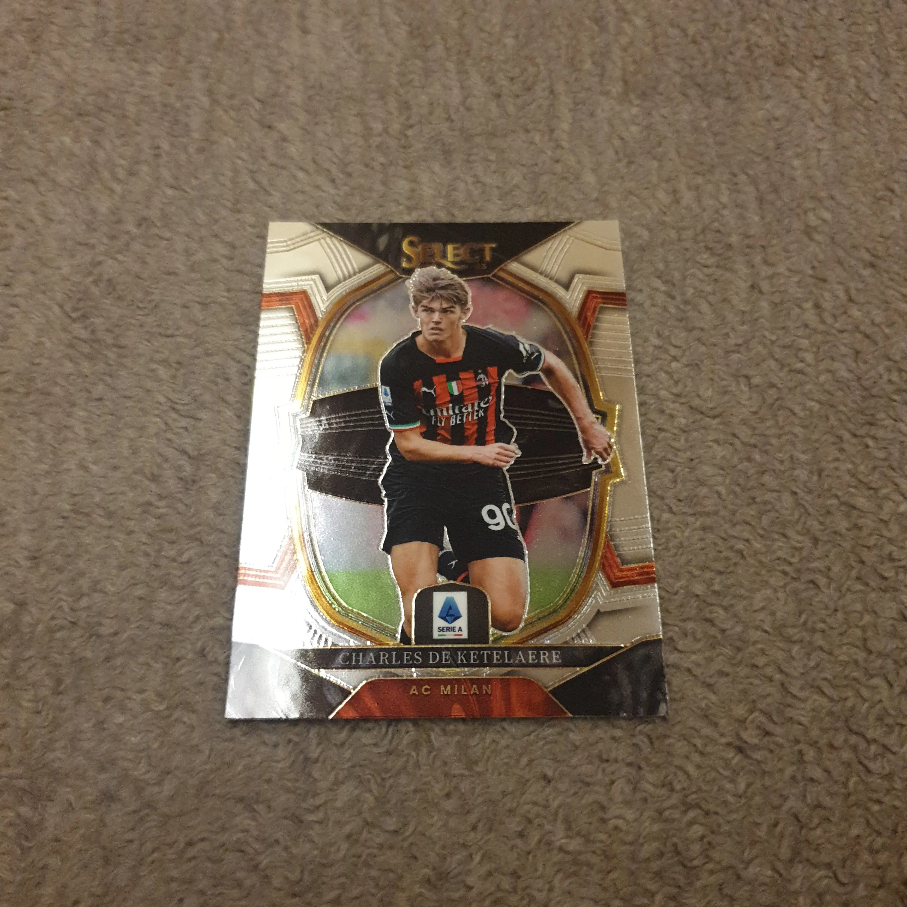 Kartu bola milan charles de ketelaere panini select serie a 2023