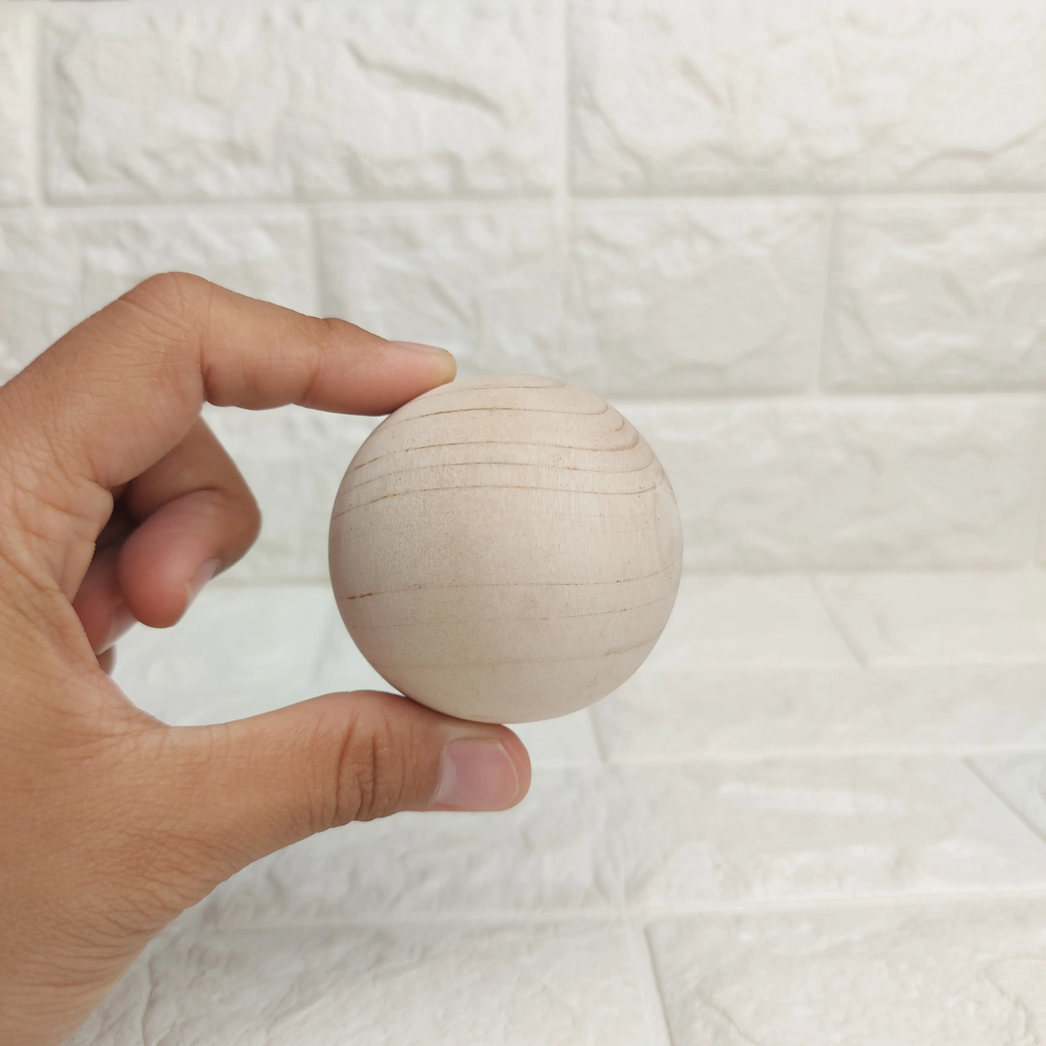 Bola Kayu Diameter 6cm Mainan Montessori Anak
