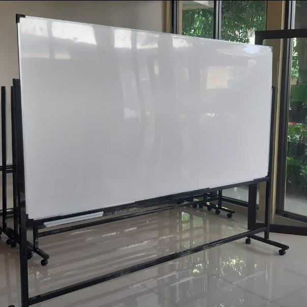 Gambar Whiteboard papan tulis standing kaki dari HKsale Kota Bekasi Tokopedia