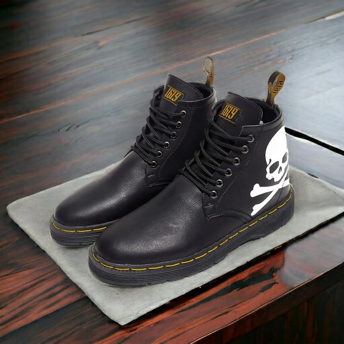 Sepatu Rocker Boots Jual Sepatu Boots Pria 1619 Dockmart High Botskul Punk Rock Metal BW ...