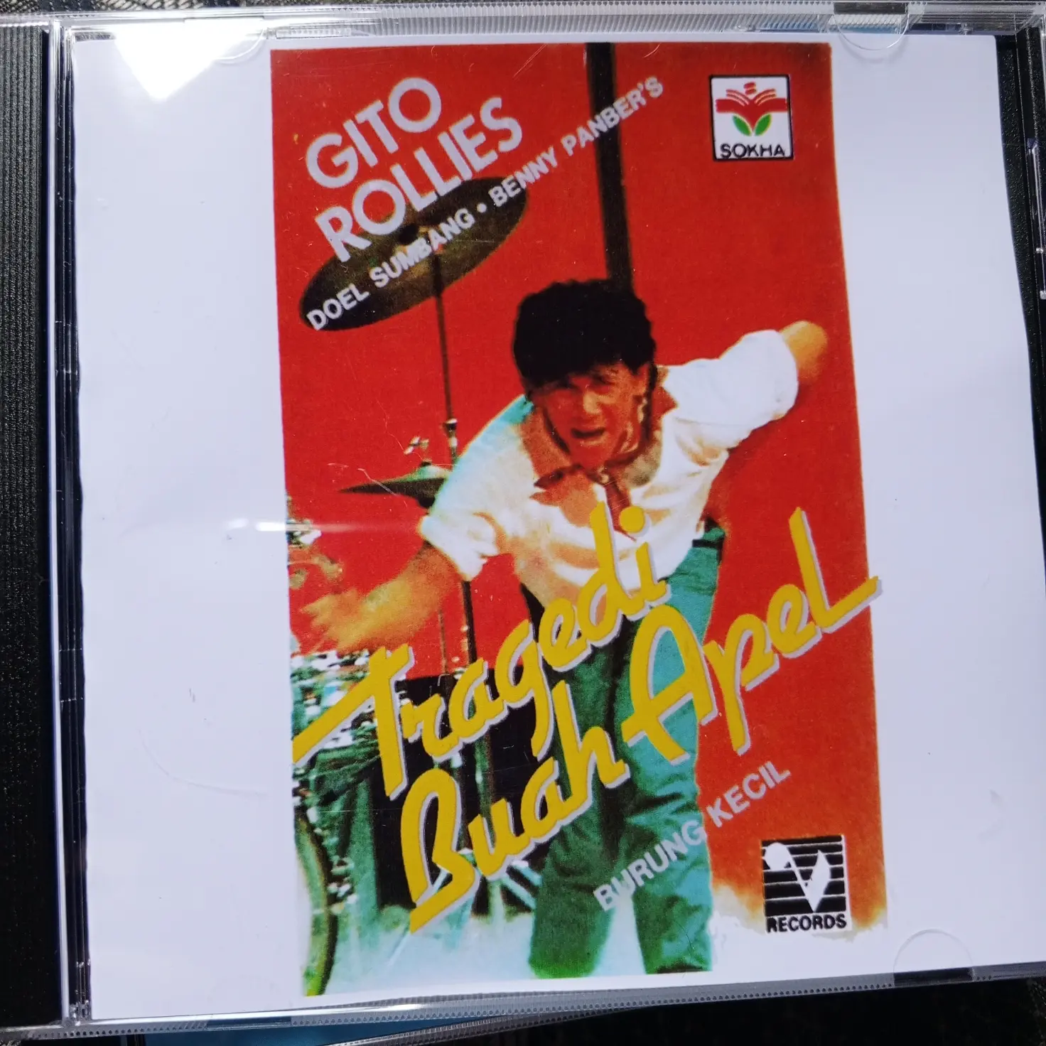 CD GITO ROLLIES TRAGEDI BUAH APEL