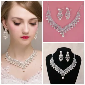 Emerald kalung wanita cantik - set anting kalung - mutiara