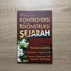 Buku Sosial: Kontroversi dan Rekonstruksi Sejarah