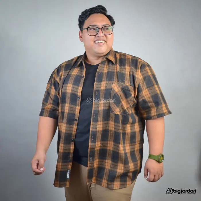 Gambar FERARINOV kemeja flannel big size 4xl 5xl 6xl 7xl 8xl hem kotak jumbo dari Big jordan online store Kab. Bandung 5 Tokopedia
