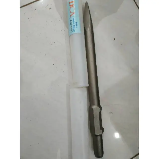 DCA Betel Lancip / Bull Point Demolition Hammer 30mm x 400mm