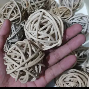 Bola Rotan/ mainan Burung/