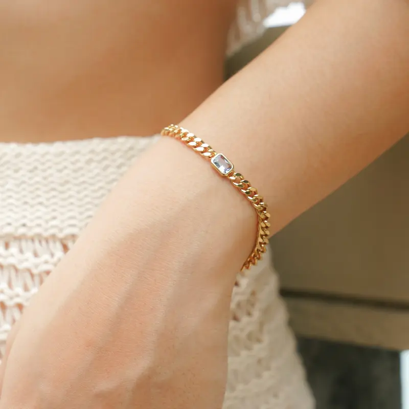 MDC x Gelangelicca - Kendra Aquamarine Bracelet - Hypoallergenic 1
