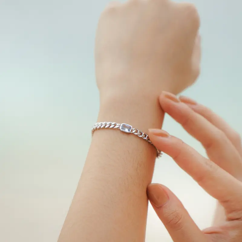 MDC x Gelangelicca - Kendra Aquamarine Bracelet - Hypoallergenic 0