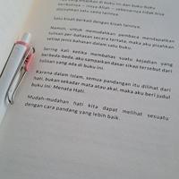 Gambar Buku Menata Hati oleh Cizkah dari Luma Lumi Shop Kab. Sleman 4 Tokopedia