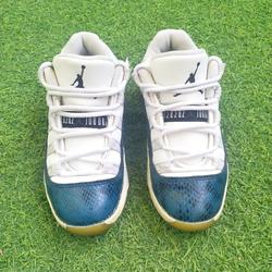 jordan 11 snakeskin blue