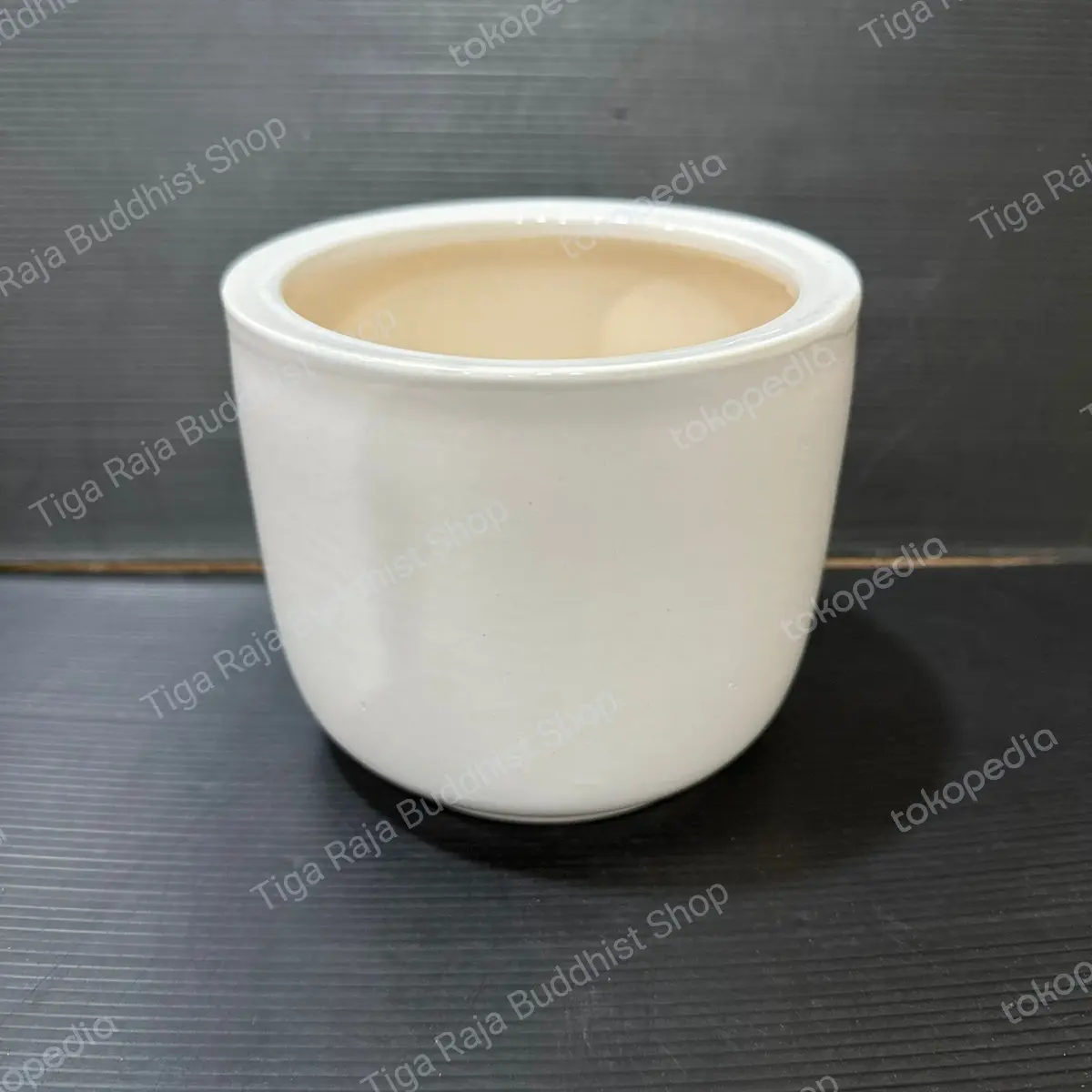 Hiolo Keramik Putih Polos 4 inch