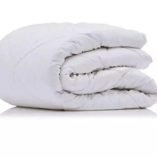 Duvet Inner / Isi Duvet Polos Putih 220x230 cm