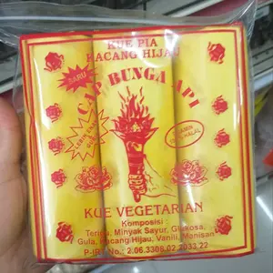 Kue Pia Kacang Hijau Kue Vegetarian isi 3 Roll Cap Bunga Api