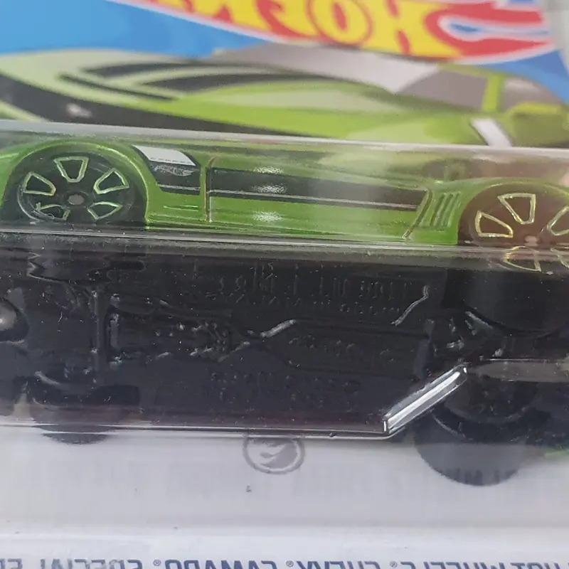hotwheels chevy camaro hijau 1